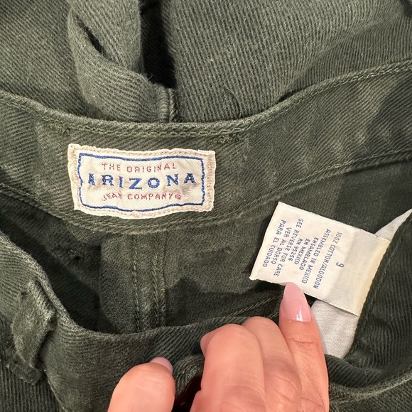 Arizona Jean Shorts - Picture 3 of 3